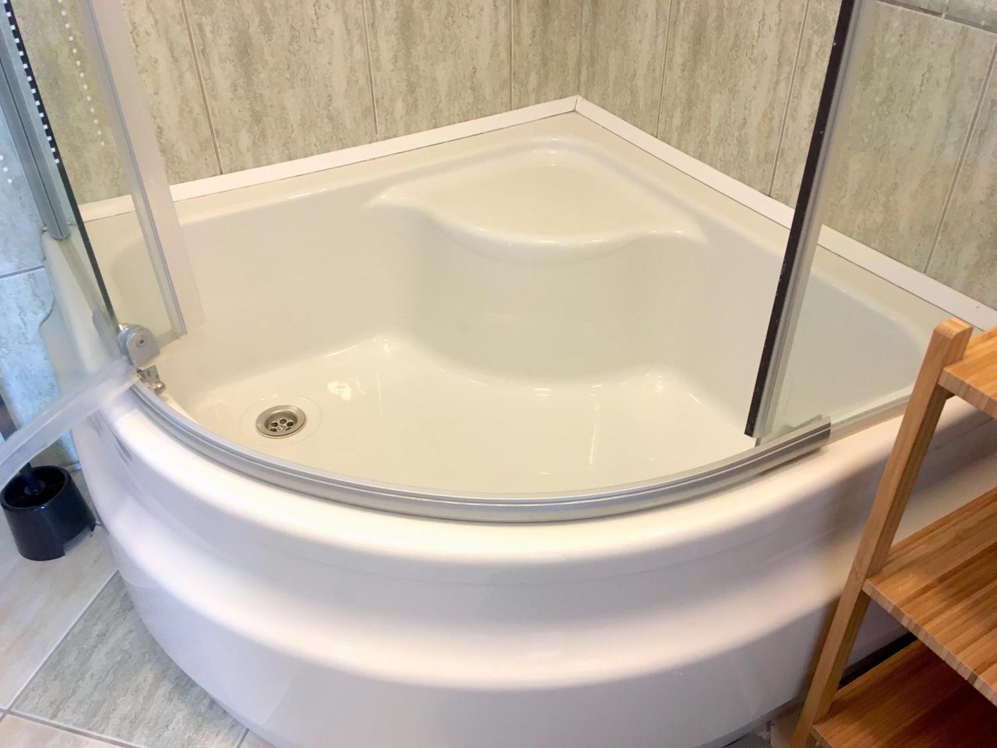 Balatonlelle Apartmanhaz Екстер'єр фото